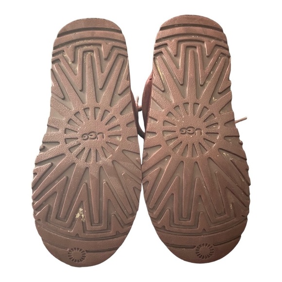 UGGS-LACE UP BOOTS-SIZE 7 - Picture 11 of 14